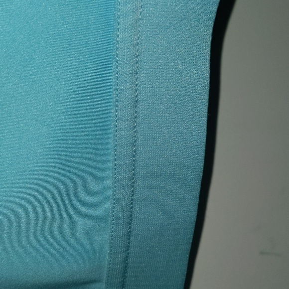 Adidas Women's Size US L Pull On Sports Bra - Picture 4 of 12